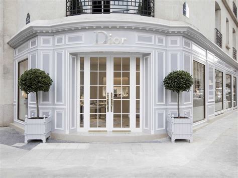 la maison dior paris|Dior official website.